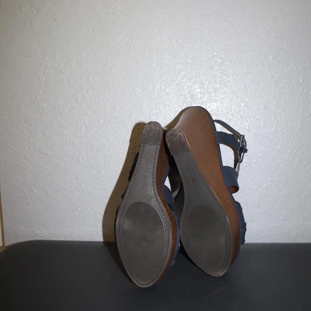 Blue Wedges! - Picture 3 of 4